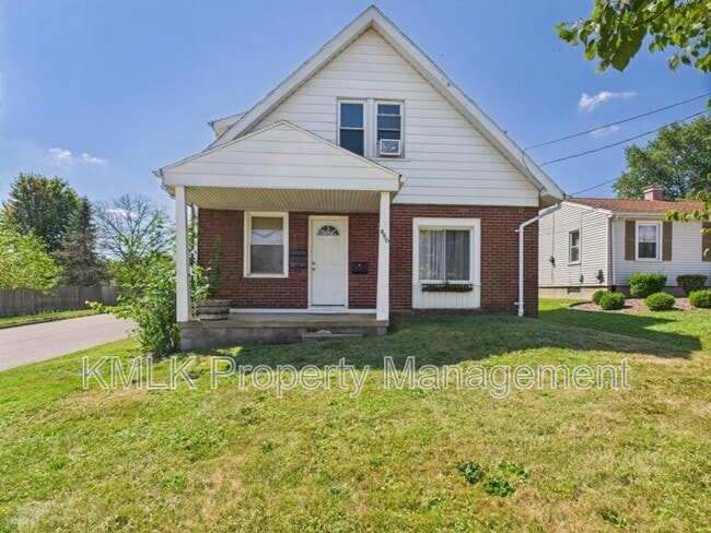 Building Photo - 446 Brandon Ave Rental