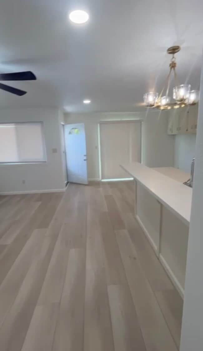 438 S Lincoln Way Unidad Lincoln way #1