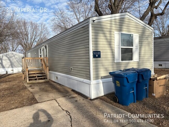 Building Photo - 34 Imperial Dr