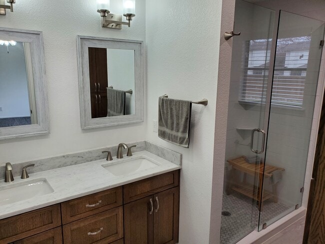 Photo - 9006 Bancroft Trl