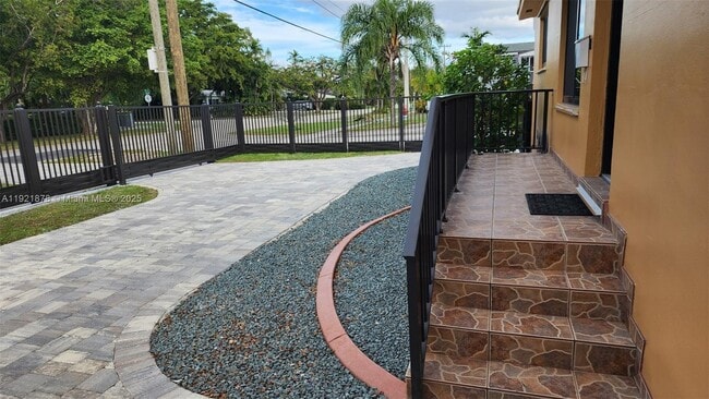 Photo - 8010 SW 16th St