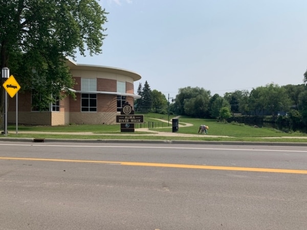 Photo - Rivers Edge Apartments
