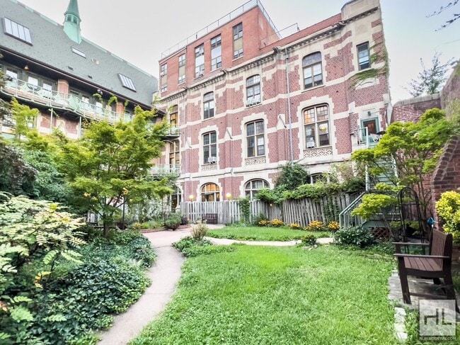 Photo - Washington Avenue #2M Unit 2M