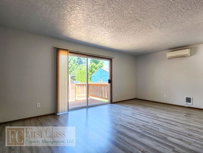 Photo - 1117 NE 181st Ave Unit 102