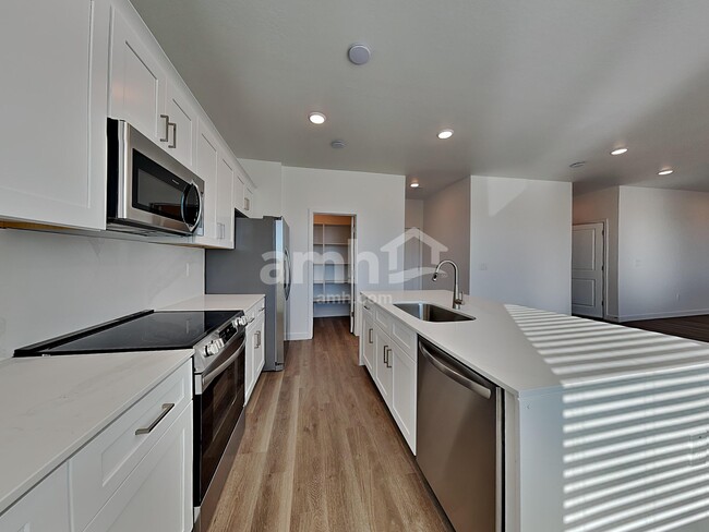 Photo - 9715 W Parkway Dr