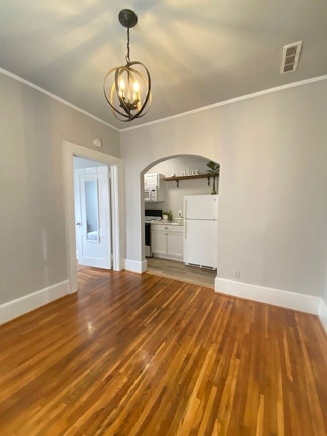 Photo - 823 Central Ave