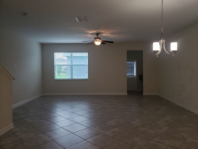 11113 Sycamore Woods Dr