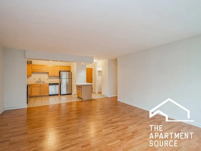 Photo - 211 E Ohio St Unidad 1909