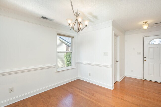 Photo - 13716 Riding Hill Ave