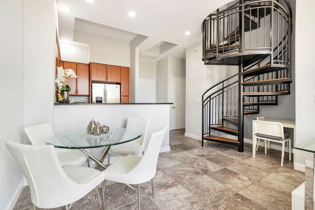 Photo - 801 S Olive Ave Unit 414