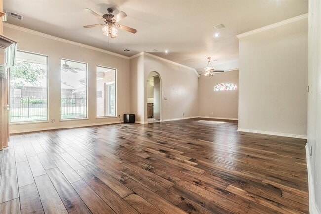4001 NE 138th Terrace