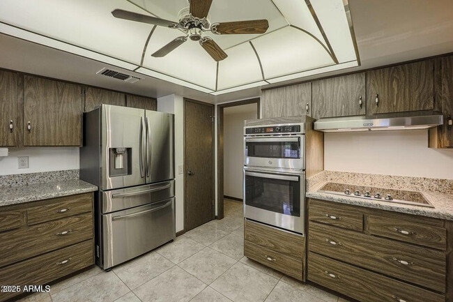 Photo - 13135 W Castlebar Dr