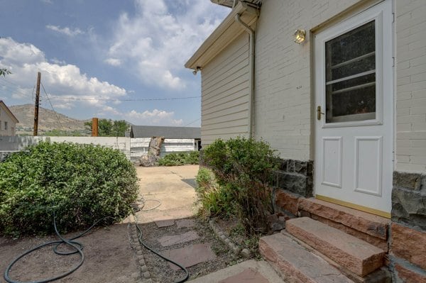 Building Photo - 920 14th St Rental