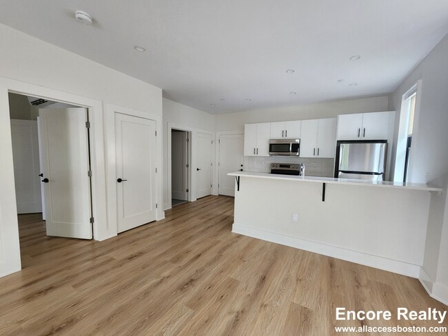 Photo - 74 Bailey St Unit #69 - #305