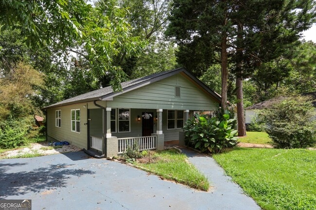 Building Photo - 1333 Lyle Ave