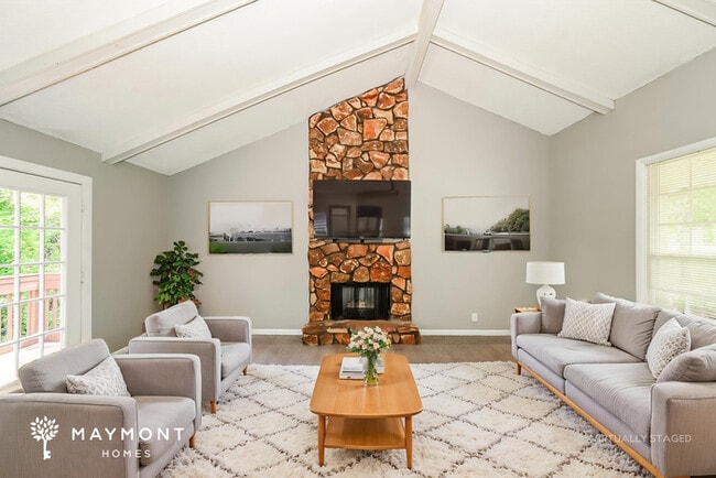 Photo - 632 Cedarmont Dr