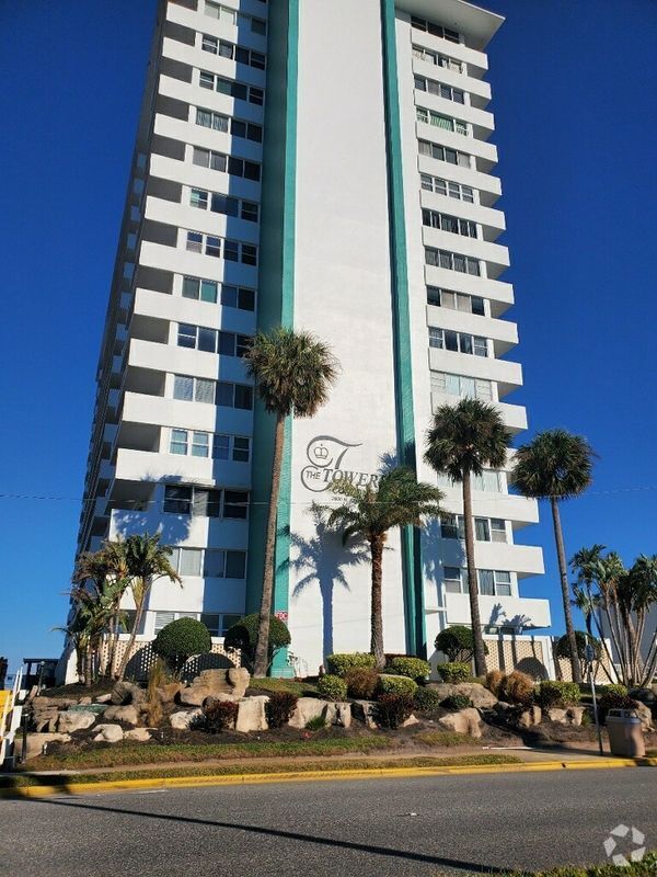 Building Photo - 2800 N Atlantic Ave Rental
