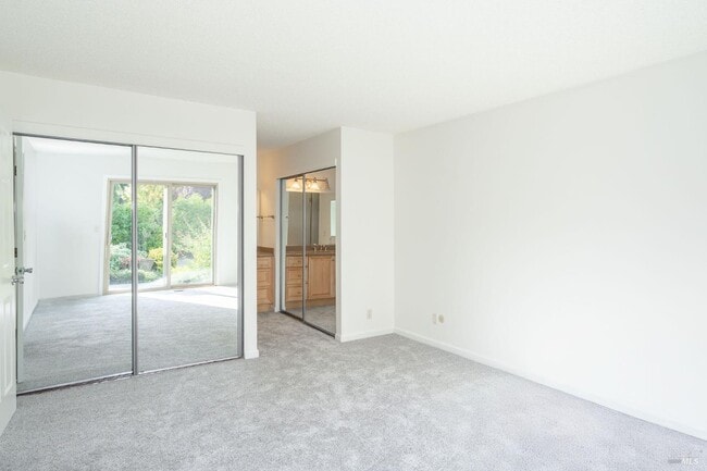 Photo - 4248 Leafwood Cir E