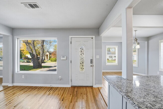 Photo - 2933 S Hills Ave