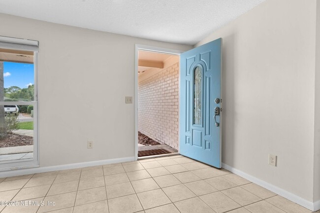 Photo - 250 Nautical Blvd S