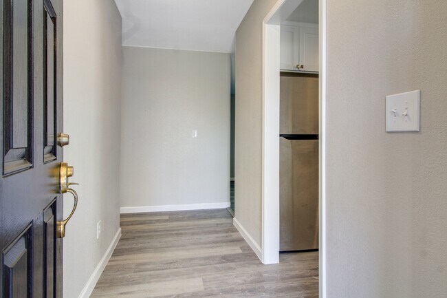 Photo - 8418 N 117th E Ave