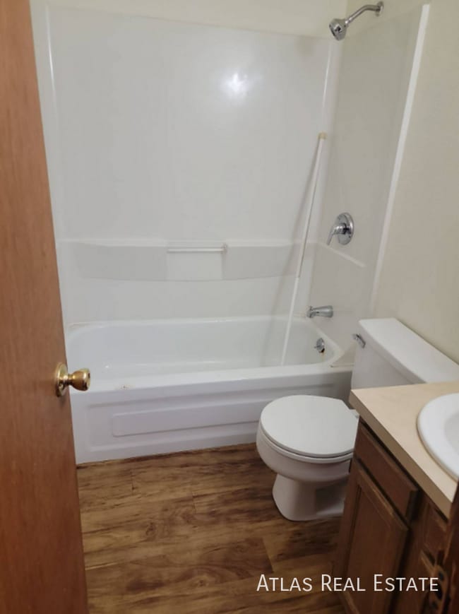 Photo - 655 Capitol Ave