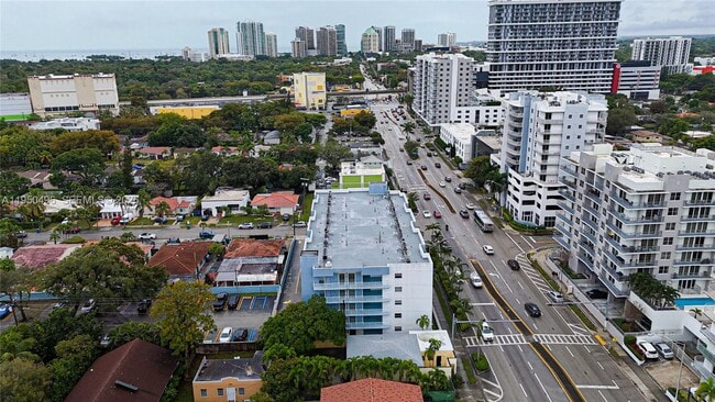 Photo - 2575 SW 27th Ave Unidad 308