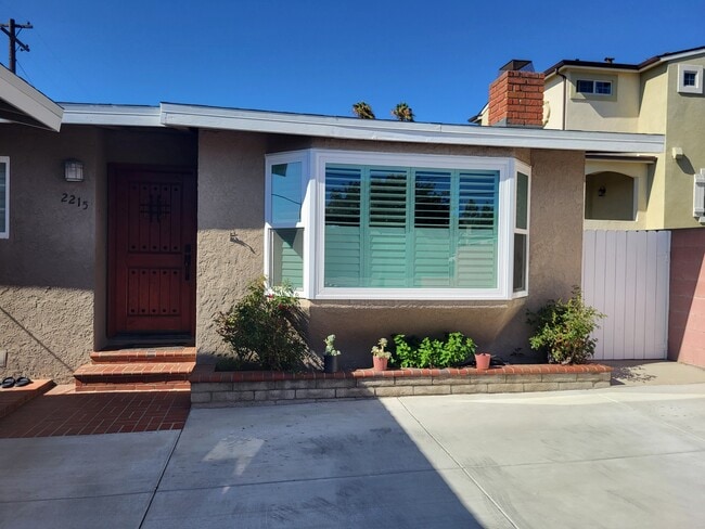 Building Photo - 2215 W 237th St Rental