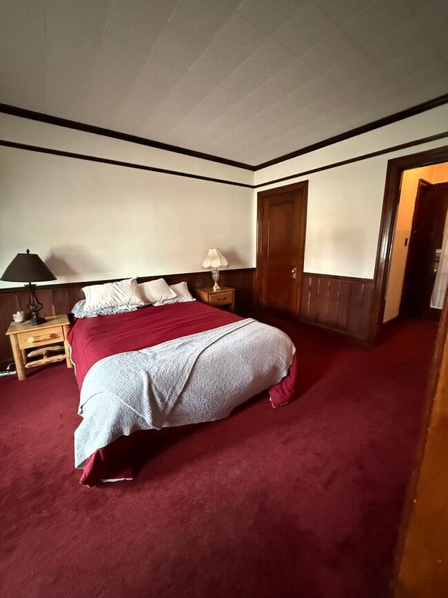 Photo - Virginia Apartments Unit 202