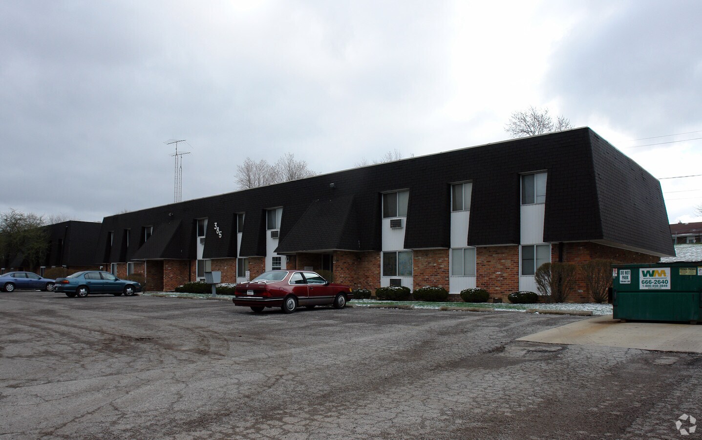 Photo - 365-415 Anthony Wayne Trl