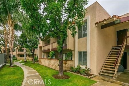 Building Photo - 700 W La Veta Ave Unit R6