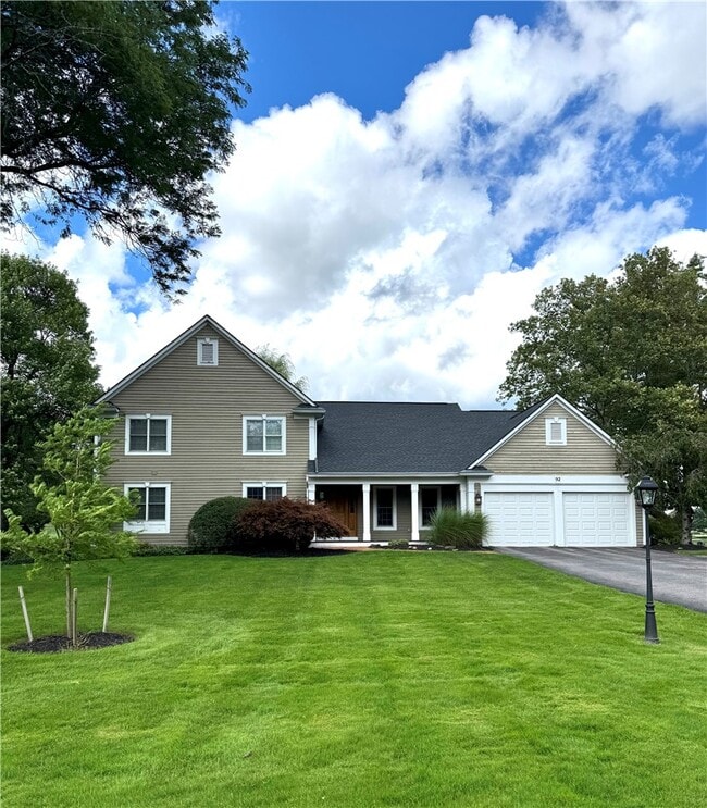 92 N Country Club Dr