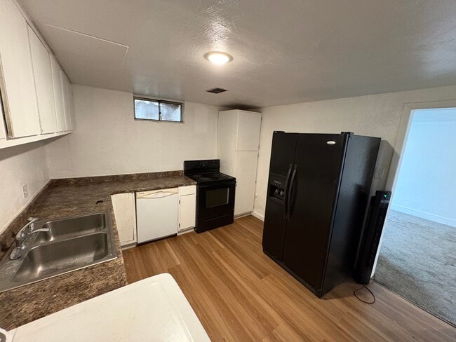Photo - 1522 Hall Ave Unit 1522 Hall Ave B