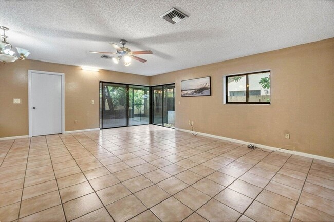 Photo - 2780 Norfolk Pine Ct