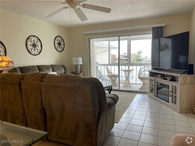 Building Photo - 1714 Bikini Ct Unit 204 Rental