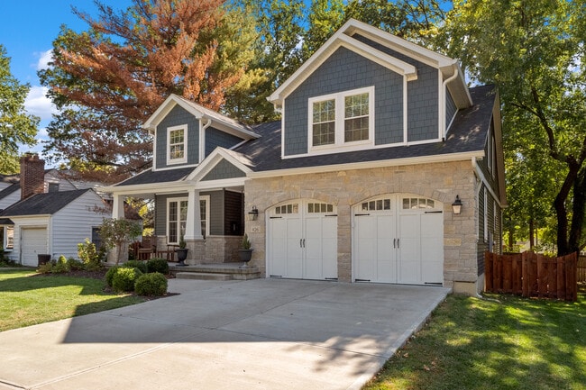 Photo - 426 Bogey Ln