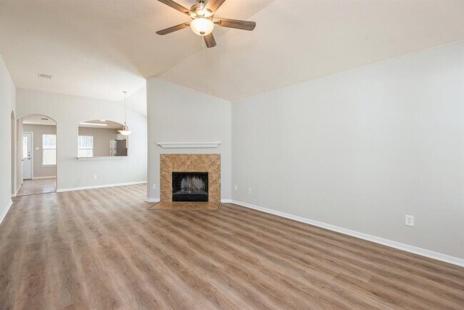 Photo - 12609 Dover Dr