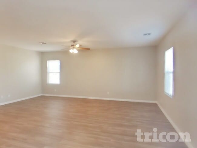 Photo - 37308 W Cannataro Ln