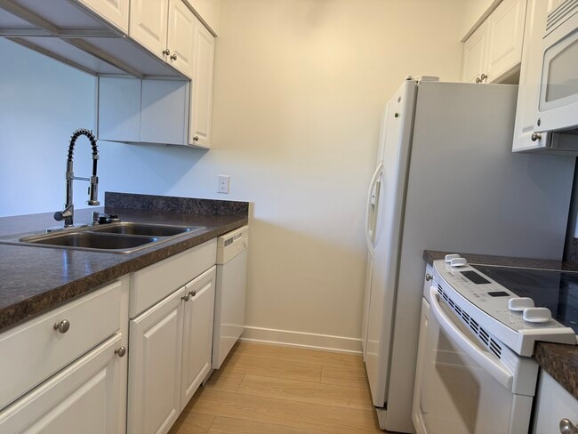 Photo - 925 Taylorsview Dr Unit Taylorsview