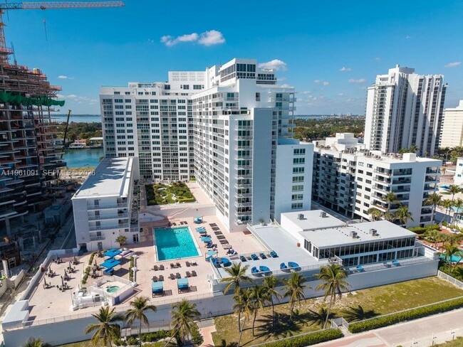 Photo - 5401 Collins Ave Unit 919