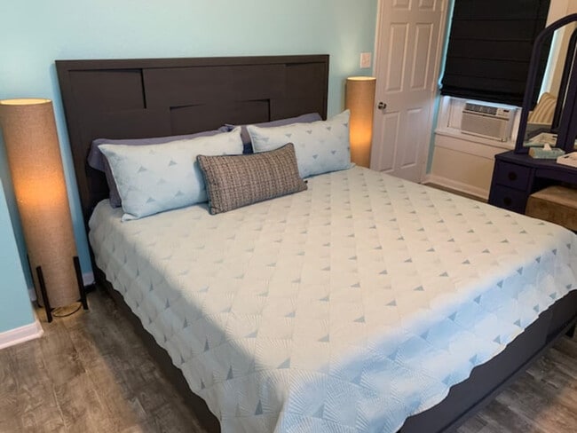 2423 Avenue Q Unit SI ID1573978P