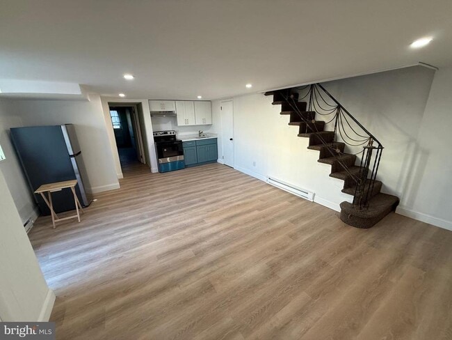 Photo - 1113 E Hunting Park Ave