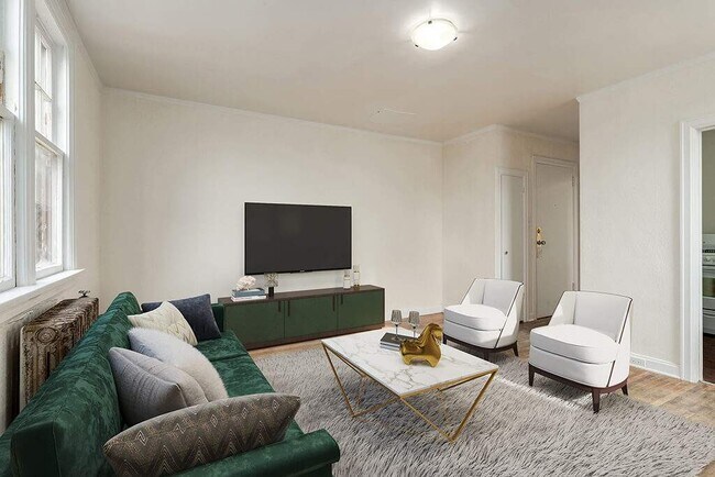 Tudor Manor - Tudor Manor