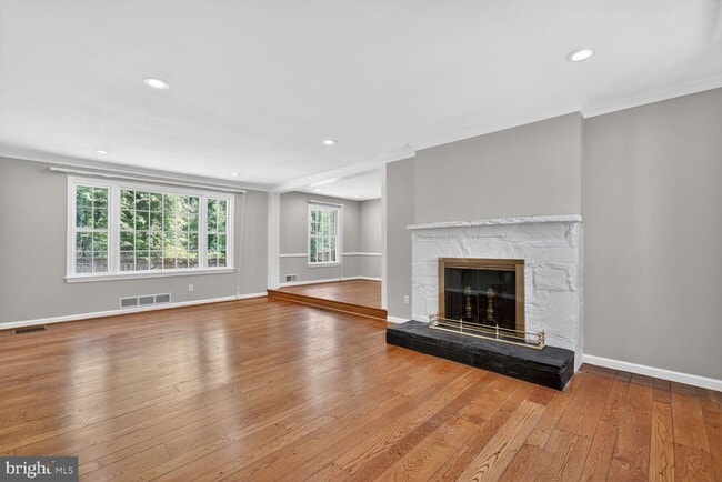 Building Photo - 5109 Blue Ridge Ave