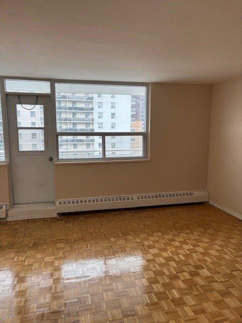 Photo - 3950 Lawrence Ave E