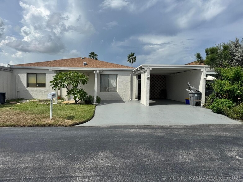 14858 Wildflower Ln
