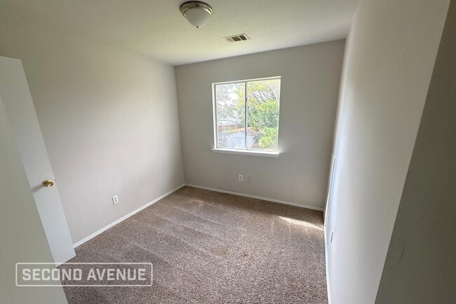 Photo - 993 Shelton Ln