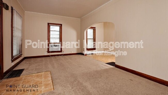 Photo - 221 S Millwood Ave