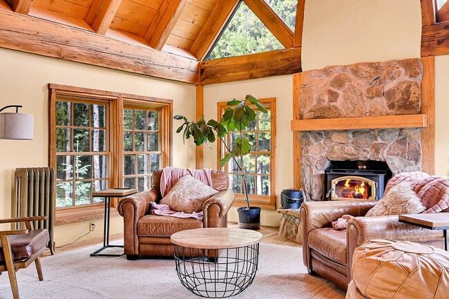 Photo - 2229 Sinton Rd