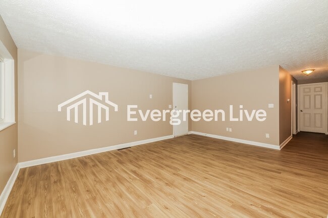 Photo - 3807 Waterbury Dr